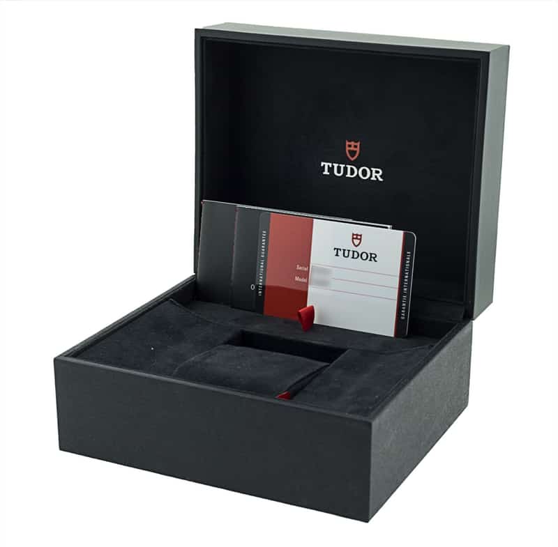 Tudor Heritage Black Bay M79030N-0001